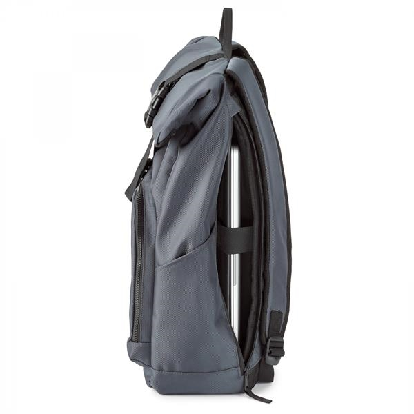 Backpack with side discount access